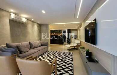 Imagem: O apartamento possui 3 Dormitórios, 5 Banheiros, 2 Vagas na