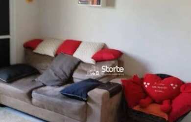 Imagem: O apartamento possui 2 Dormitórios, 2 Banheiros, 1 Vaga na