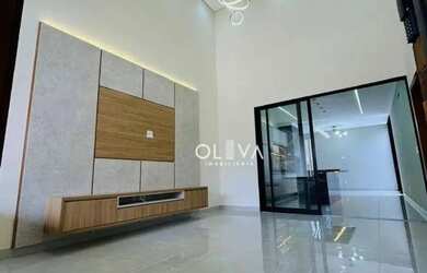 Imagem: A casa em condomínio possui 3 Dormitórios, 4 Banheiros, 4