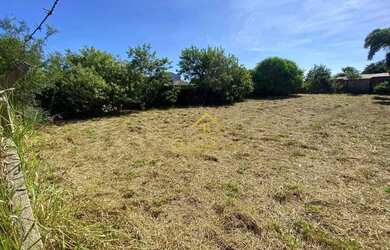 Imagem: O terreno possui 1.000m² de Área e está localizado em Águas