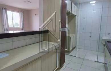 Imagem: O apartamento possui 3 Dormitórios, 2 Banheiros, 2 Vagas na