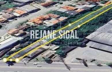 Imagem: O terreno possui 2.600m² de Área e está localizado em Centro