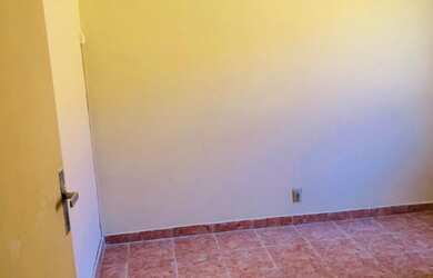 Imagem 3: Excelente imóvel a aproximadamente 10 minutos da estação de trem a...