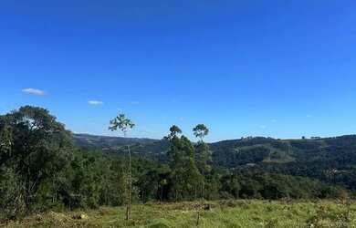 Imagem 3: Terreno em Ibiúna com doc boa e acesso simples