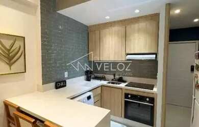 Imagem: A kitnet possui 1 Banheiro, 26m² de Área e está localizado