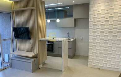 Imagem: O apartamento possui 2 Dormitórios, 1 Banheiro, 1 Vaga na garagem