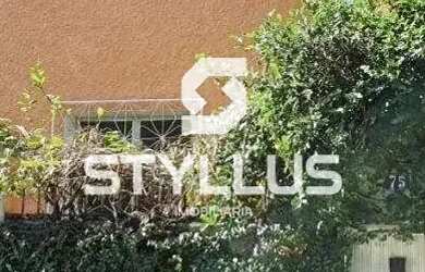 Imagem: A casa possui 4 Dormitórios, 3 Banheiros, 1 Vaga na garagem