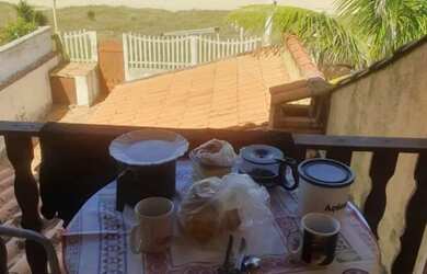 Imagem 4: Casa Pé na Areia. Acomodam 15 pessoase4 Dormitórios