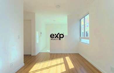 Imagem: O apartamento possui 2 Dormitórios, 1 Banheiro, 1 Vaga na garagem