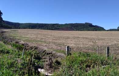 Imagem: A fazenda possui 336.000m² de Área e está localizado em