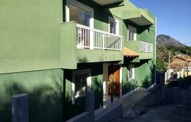 Imagem: A casa possui 2 Dormitórios, 1 Banheiro, 1 Vaga na garagem