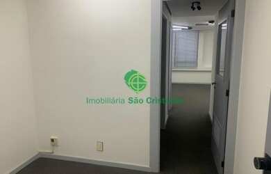 Imagem: O depósito possui 1 Vaga na garagem, 40m² de Área e está