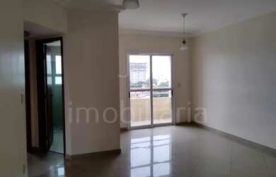 Imagem: O apartamento possui 2 Dormitórios, 2 Banheiros, 2 Vagas na