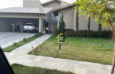 Imagem: A casa em condomínio possui 4 Dormitórios, 5 Banheiros, 5