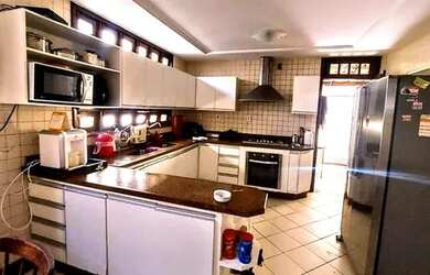 Imagem 12: CASA. ATALAIA. Piscina, Churrasqueira, 1.000m² de Áreae5 Vagas na garagem