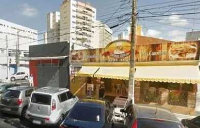 Imagem: O depósito possui 4 Vagas na garagem, 300m² de Área e está