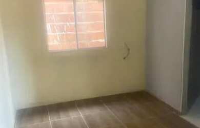 Imagem: A casa possui 2 Dormitórios, 2 Banheiros, 10m² de Área e