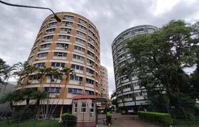 Imagem: O apartamento possui 1 Dormitório, 1 Banheiro, 35m² de Área