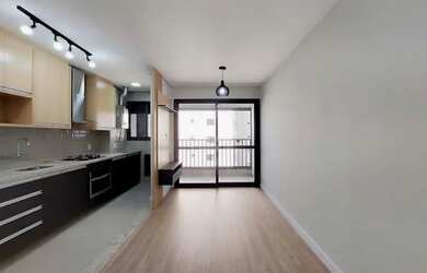 Imagem: O apartamento possui 1 Dormitório, 2 Banheiros, 1 Vaga na garagem