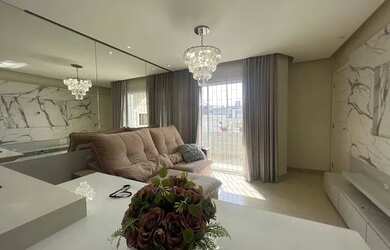 Imagem: O apartamento possui 2 Dormitórios, 2 Banheiros, 1 Vaga na