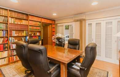 Imagem 6: CASA COMERCIAL 330 m² com 09 vagas NO MENINO DEUS