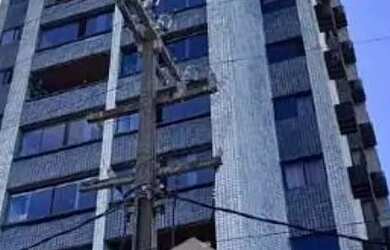 Imagem: O apartamento possui 4 Dormitórios, 4 Banheiros, 2 Vagas na