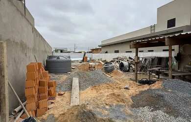 Imagem: O terreno possui 300m² de Área e está localizado em Morada