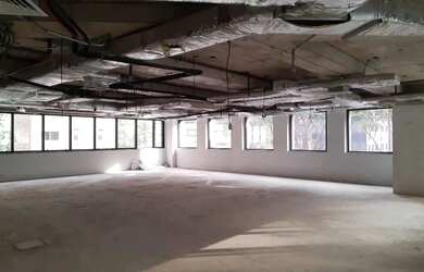 Imagem: O depósito possui 418m² de Área e está localizado em Bela