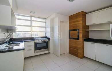 Imagem 3: Apartamento para Aluguel em Moinhos de Vento - 3 dormitórios e 170 m²...