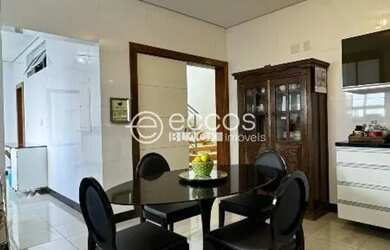 Imagem 4: Casa em condomínio à venda, 4 quartos, 1 suíte, 4 vagas, Alphaville Lagoa dos Ingleses - N