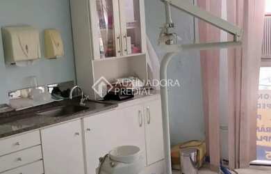 Imagem 4: Sala comercial com banheiro