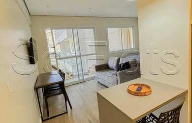 Imagem: O apartamento possui 1 Dormitório, 1 Banheiro, 1 Vaga na garagem