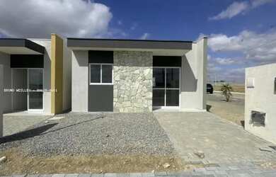 Imagem: A casa em condomínio possui 3 Dormitórios, 2 Banheiros, 2