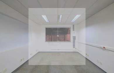 Imagem 9: Casa Comercial Locaçao. Varanda, 500m² de Áreae3 Vagas na garagem