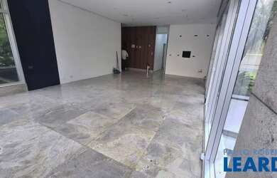 Imagem 3: LOJA - PINHEIROS - SP. 130m² de Áreae2 Vagas na garagem