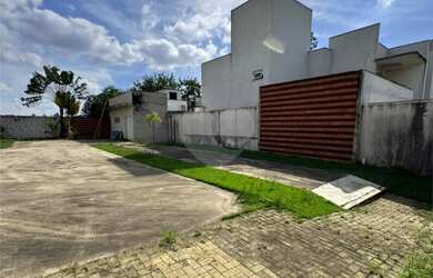 Imagem: O terreno possui 288m² de Área e está localizado em Brigadeiro