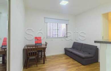 Imagem: O apartamento possui 1 Dormitório, 1 Banheiro, 1 Vaga na garagem