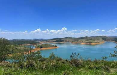 Imagem: O terreno possui 5.000m² de Área e está localizado em Centro