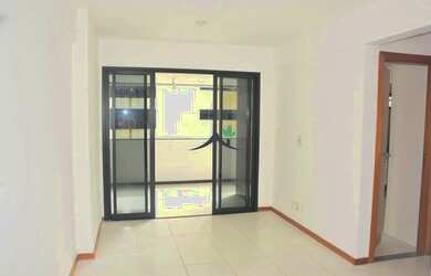 Imagem: O apartamento e possui 2 Dormitórios, Suítes, 3 Banheiros