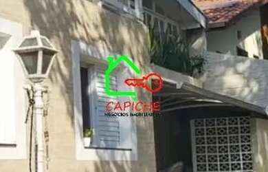 Imagem: A casa em condomínio possui 5 Dormitórios, 4 Banheiros, 2