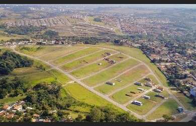 Imagem: O terreno possui 317m² de Área e está localizado em Jardim