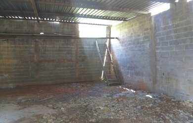 Imagem 12: lote com a frente construída garagem deposito, venda vila Julia Poá