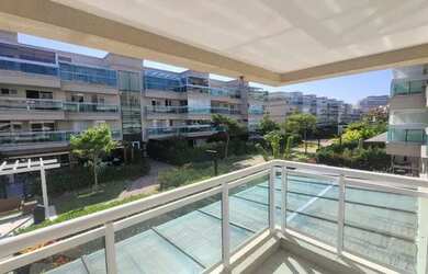 Imagem: O apartamento possui 2 Dormitórios, 3 Banheiros, 2 Vagas na