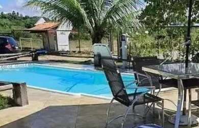 Imagem: A casa em condomínio possui 3 Dormitórios, 2 Banheiros, 4