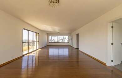 Imagem: O apartamento na cobertura possui 5 Dormitórios, 5 Banheiros