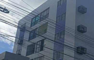 Imagem: O apartamento possui 3 Dormitórios, 2 Banheiros, 1 Vaga na