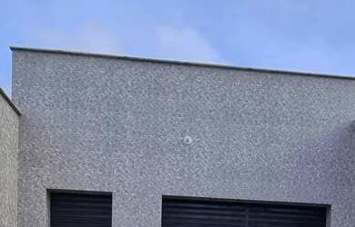 Imagem: O depósito possui 2 Vagas na garagem, 32m² de Área e está