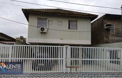 Imagem: A casa possui 2 Dormitórios, 1 Banheiro, 1 Vaga na garagem