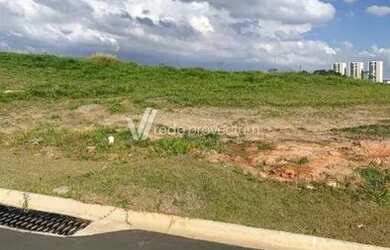 Imagem: O terreno possui 300m² de Área e está localizado em Parque