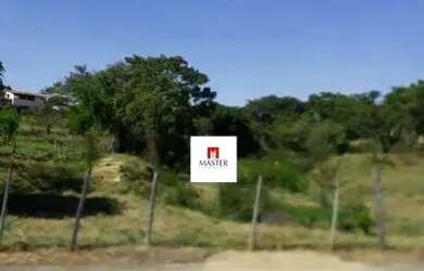 Imagem: O terreno possui 31.000m² de Área e está localizado em Centro